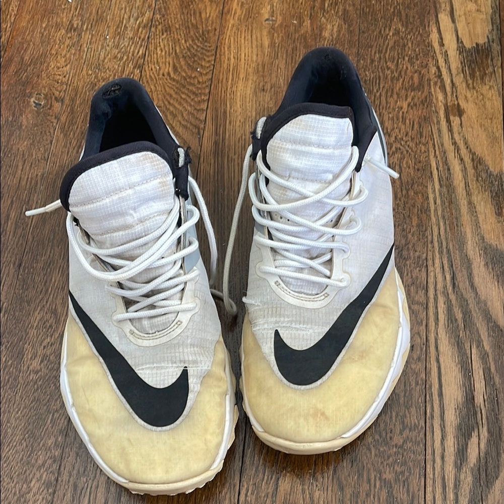 Nike Women’s golf shoes